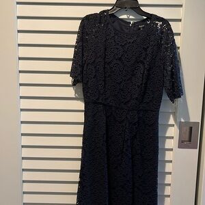 MADEWELL. navy short sleeve lace dress. Size 2. Worn once